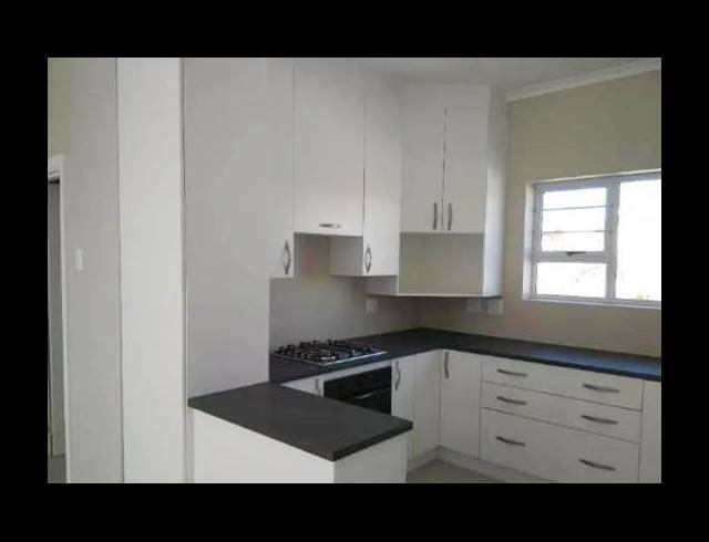 2 BEDROOM TOWNHOUSE RENTED IN FAIRVIEW